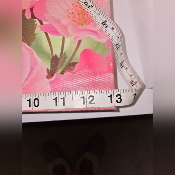 Floral Canvas Art with Inspirational Quote - Picture 5 of 8